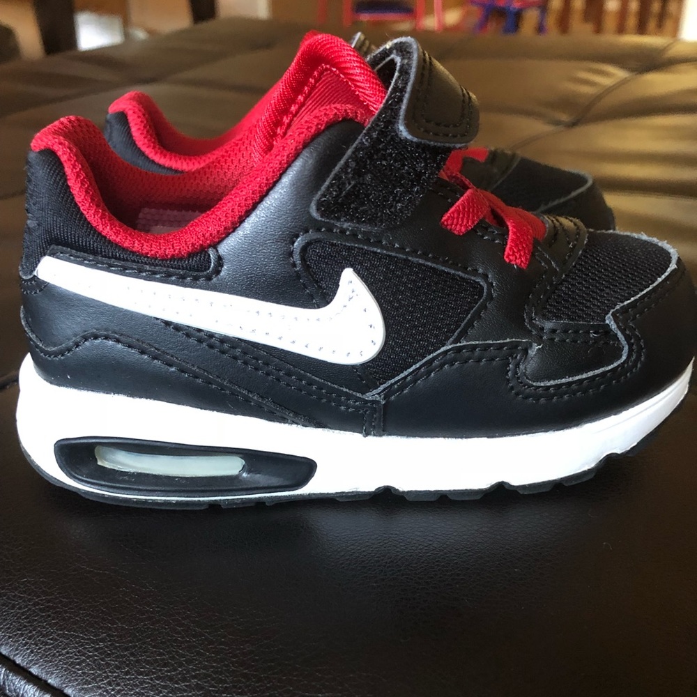 Like New Toddler Nike Air Max
